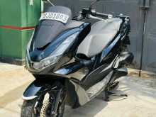 https://riyasewana.com/uploads/honda-pcx-1916252422381.jpg