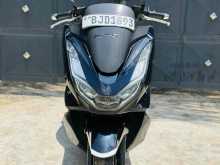 https://riyasewana.com/uploads/honda-pcx-1916252522402.jpg