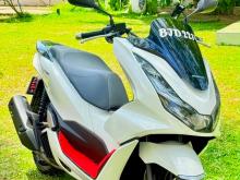 Honda Pcx 2022 Motorbike
