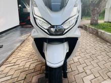 Honda Pcx 2025 Motorbike