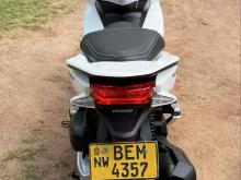 https://riyasewana.com/uploads/honda-pcx-2011050424133.jpg