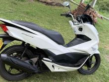 https://riyasewana.com/uploads/honda-pcx-2011050424951.jpg