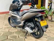 https://riyasewana.com/uploads/honda-pcx-201343151564.jpg