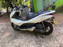 https://riyasewana.com/uploads/honda-pcx-2014-2811015013942.jpg