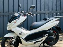 Honda PCX 2014 Motorbike