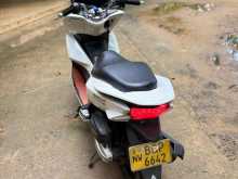https://riyasewana.com/uploads/honda-pcx-201446184892.jpg