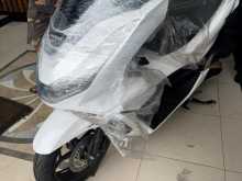 https://riyasewana.com/uploads/honda-pcx-2014470613302.jpg