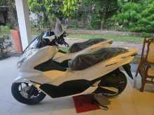 Honda PCX 2024 Motorbike