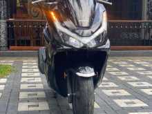 Honda PCX 2025 Motorbike