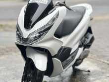 https://riyasewana.com/uploads/honda-pcx-210223122571.jpg