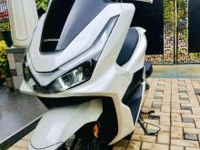 Honda PCX 2026 Motorbike