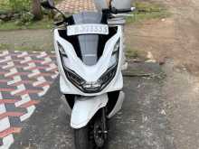 Honda PCX 2024 Motorbike