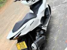 https://riyasewana.com/uploads/honda-pcx-2110532822403.jpg