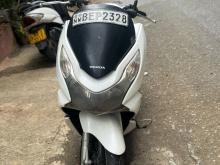 Honda Pcx 2015 Motorbike