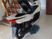 Honda Pcx 2017 Motorbike