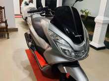 Honda Pcx 2017 Motorbike