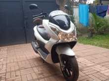 Honda Pcx 2014 Motorbike