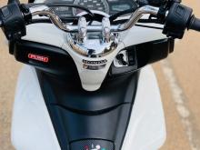 https://riyasewana.com/uploads/honda-pcx-21440038704.jpg