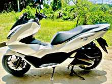 https://riyasewana.com/uploads/honda-pcx-215414213043.jpg