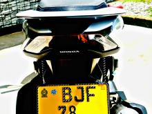 https://riyasewana.com/uploads/honda-pcx-215425019855.jpg