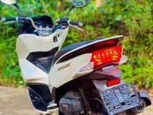 https://riyasewana.com/uploads/honda-pcx-21957394162.jpg