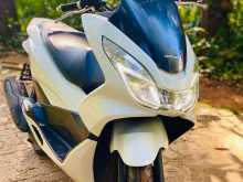 Honda Pcx 2017 Motorbike