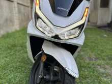 Honda Pcx 2025 Motorbike