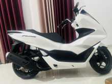 https://riyasewana.com/uploads/honda-pcx-2221242113053.jpg