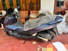 Honda Pcx 2025 Motorbike
