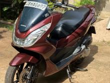Honda Pcx 2017 Motorbike