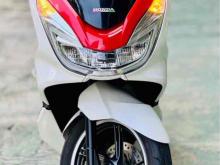 Honda PCX 2017 Motorbike