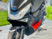 https://riyasewana.com/uploads/honda-pcx-2316472113582.jpg