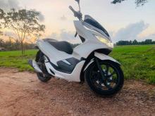 Honda PCX 2018 Motorbike