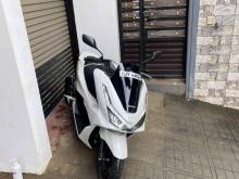 Honda Pcx 2025 Motorbike
