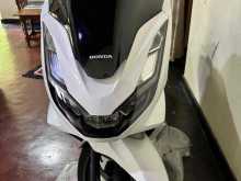 https://riyasewana.com/uploads/honda-pcx-2322472922842.jpg