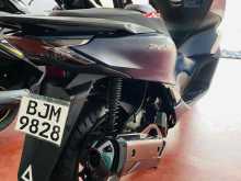 https://riyasewana.com/uploads/honda-pcx-2411235222632.jpg