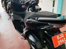 https://riyasewana.com/uploads/honda-pcx-2412513424344.jpg