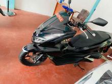 https://riyasewana.com/uploads/honda-pcx-2412513424706.jpg