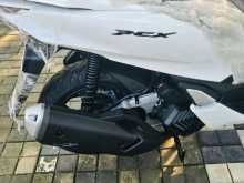 https://riyasewana.com/uploads/honda-pcx-24721294443.jpg