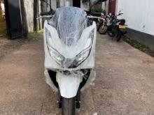 Honda PCX 2024 Motorbike