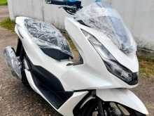 Honda PCX 2024 Motorbike