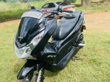 Honda PCX 2014 Motorbike