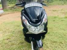 https://riyasewana.com/uploads/honda-pcx-2517350222062.jpg