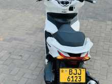 https://riyasewana.com/uploads/honda-pcx-2611344922662.jpg