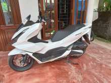 Honda Pcx 2024 Motorbike