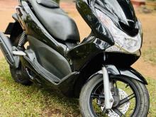 Honda Pcx 2017 Motorbike