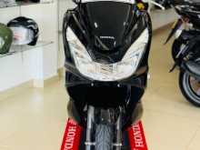 https://riyasewana.com/uploads/honda-pcx-2711233113743.jpg