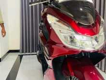 Honda Pcx 2017 Motorbike