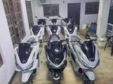 Honda Pcx 2025 Motorbike