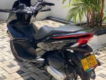 https://riyasewana.com/uploads/honda-pcx-271603524503.jpg